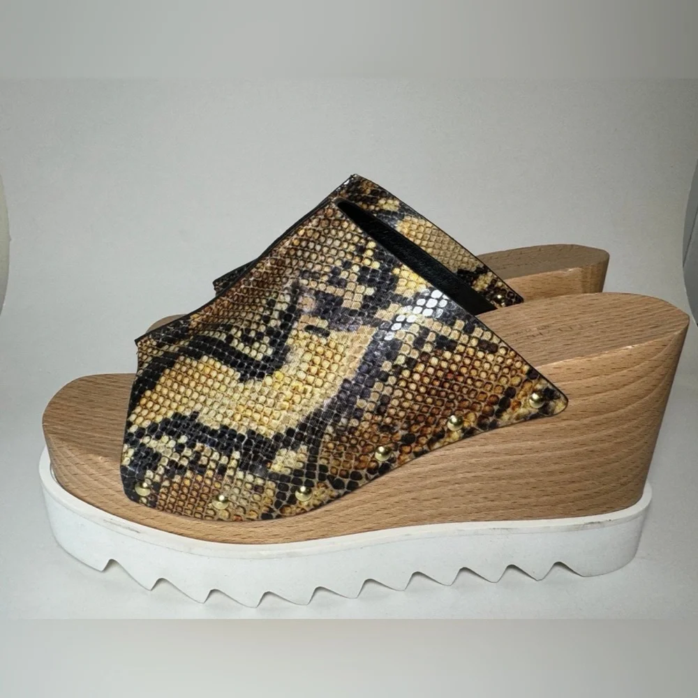 NEW… Stella McCartney Elyse- snake embossed size 9.5